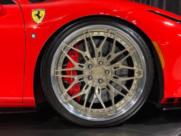 Used-2020-Ferrari-F8-Tributo-Coupe-ONLY-1001-Miles-Carbon-Steering-Wheel-Full-Electric-Seats-FULL-PPF