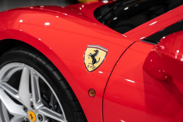 Used-2020-Ferrari-488-Pista-Spider-ONLY-280-Miles-TONS-of-Carbon-Fiber-Front-Lift-FULL-PPF-LOADED