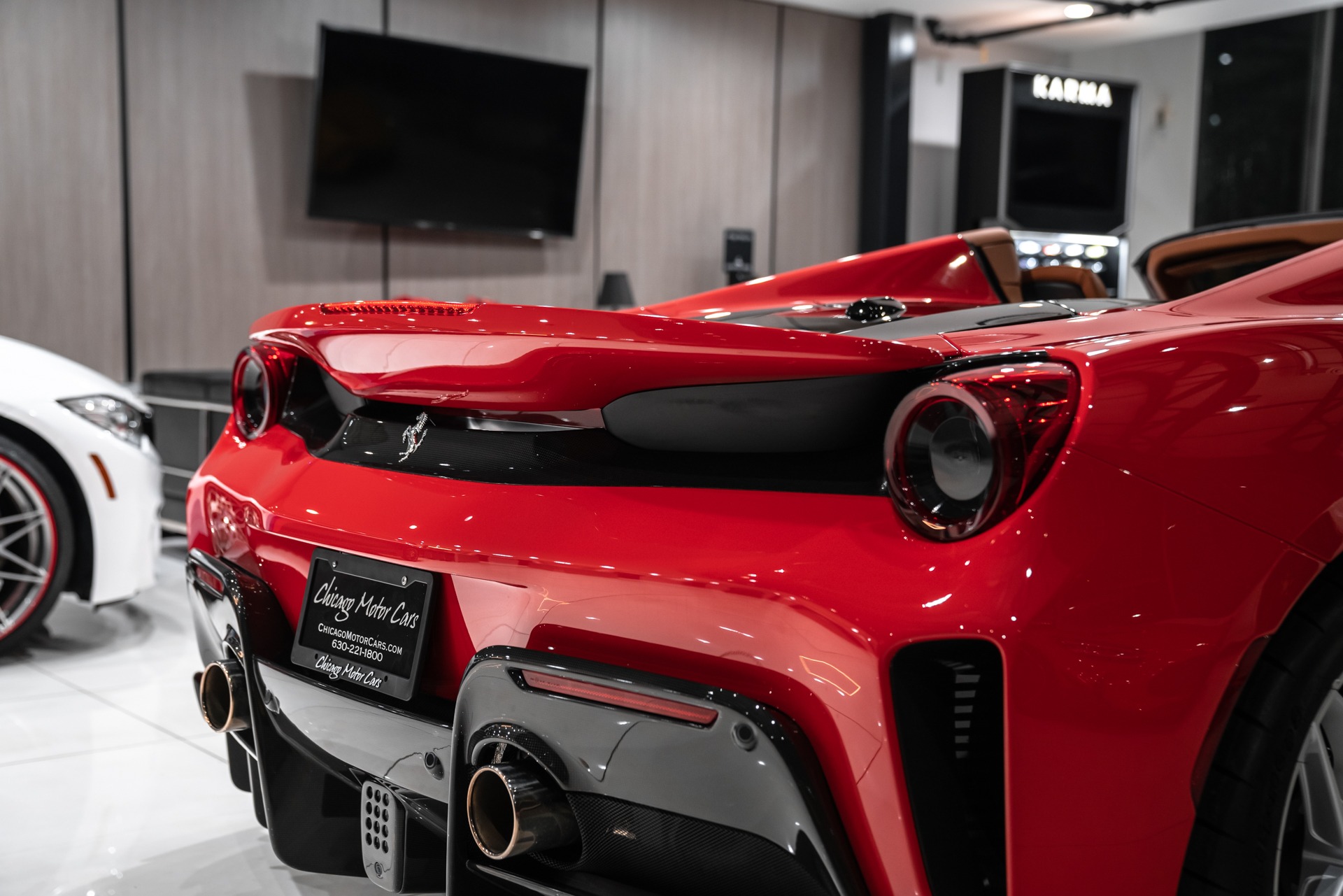 Used-2020-Ferrari-488-Pista-Spider-ONLY-280-Miles-TONS-of-Carbon-Fiber-Front-Lift-FULL-PPF-LOADED