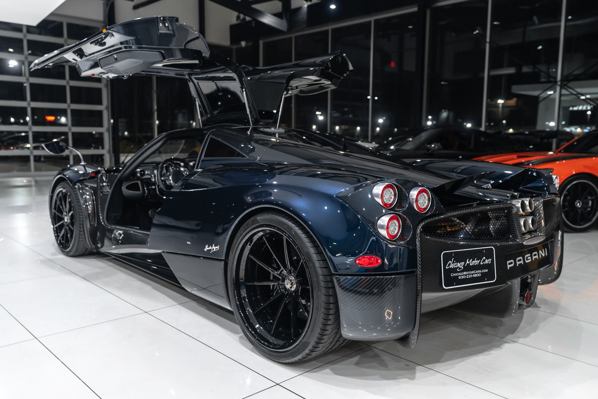 Used-2014-Pagani-Huayra-Coupe-1-of-ONLY-100-Full-Body-PPF-TONS-of-Carbon-Fiber-Service-Records