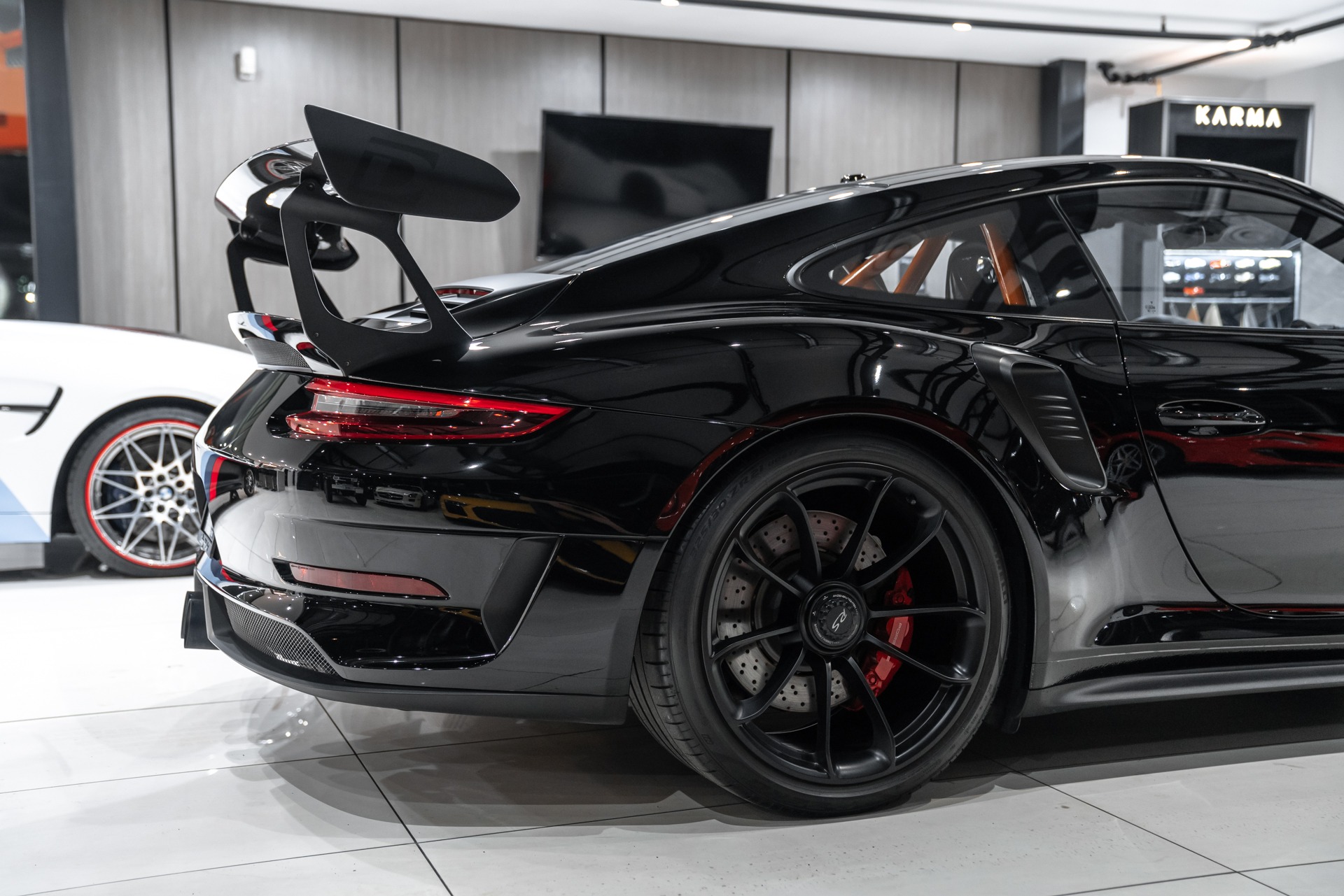 Used-2019-Porsche-911-GT3-RS-9912-Weissach-Package-Coupe-Front-Lift-TONS-of-Carbon-FULL-PPF