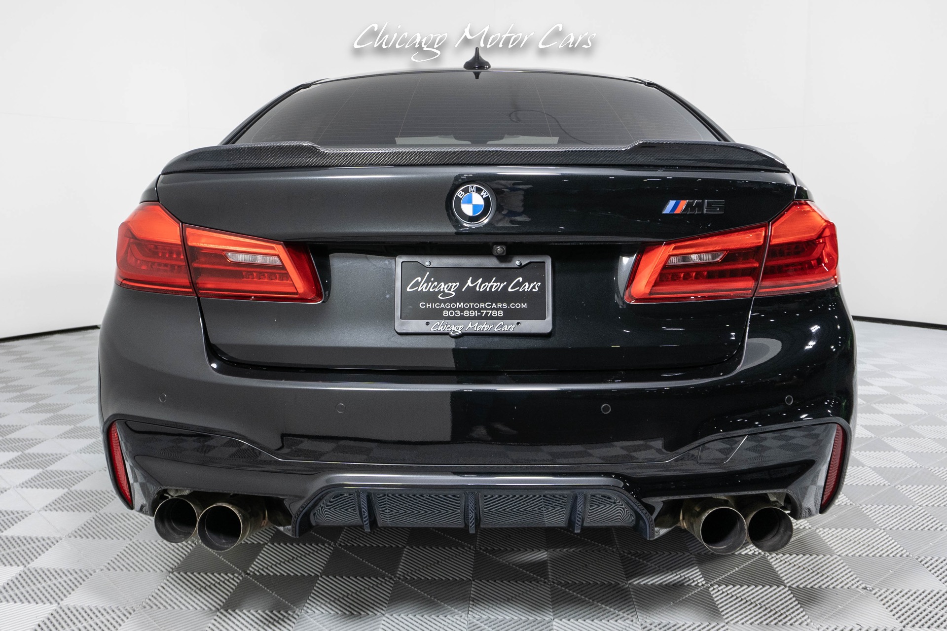 Used-2018-BMW-M5-SAVINI-WHEELS-CUSTOM-EXHAUST-LOADED-WITH-FACTORY-OPTIONS