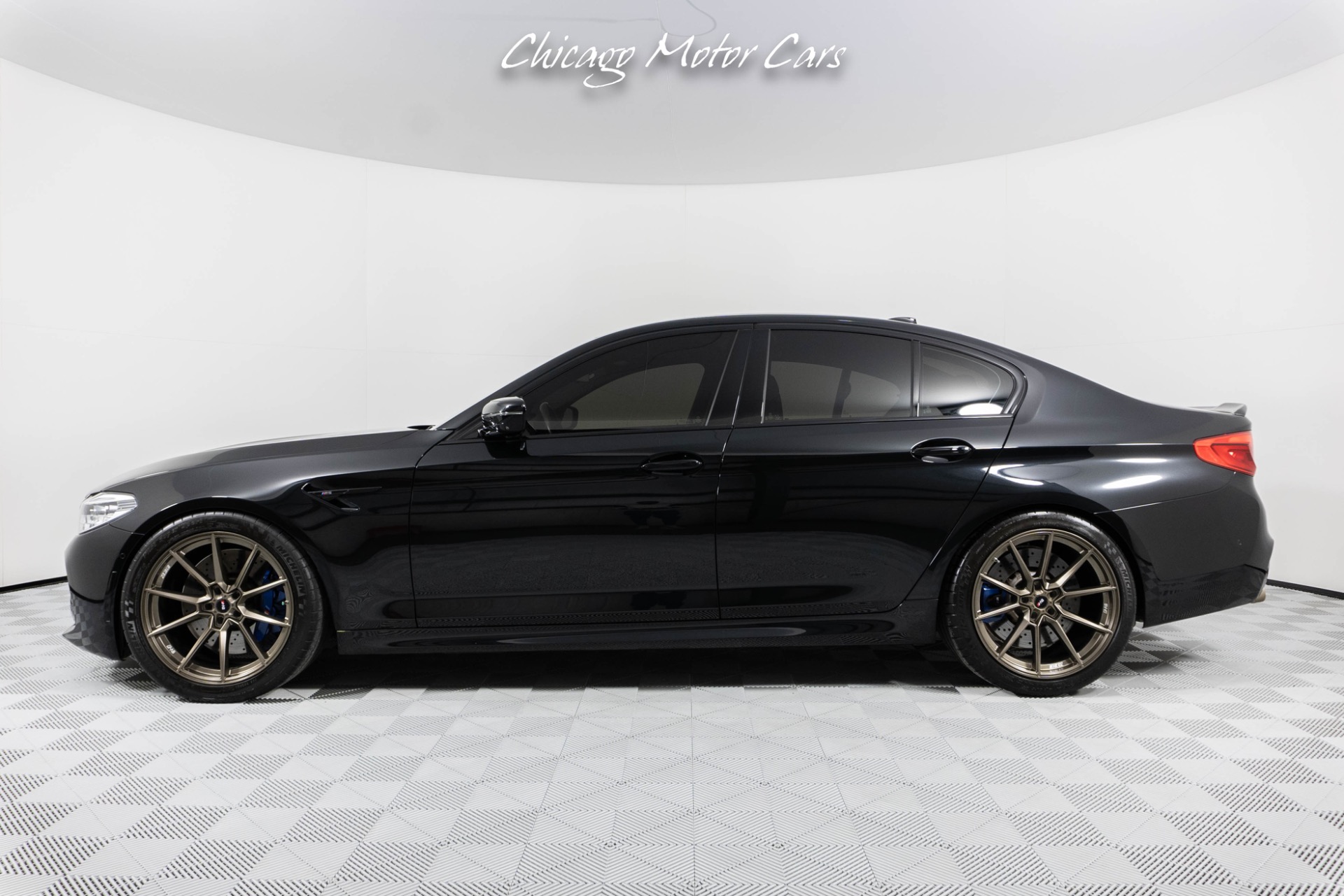 Used-2018-BMW-M5-SAVINI-WHEELS-CUSTOM-EXHAUST-LOADED-WITH-FACTORY-OPTIONS