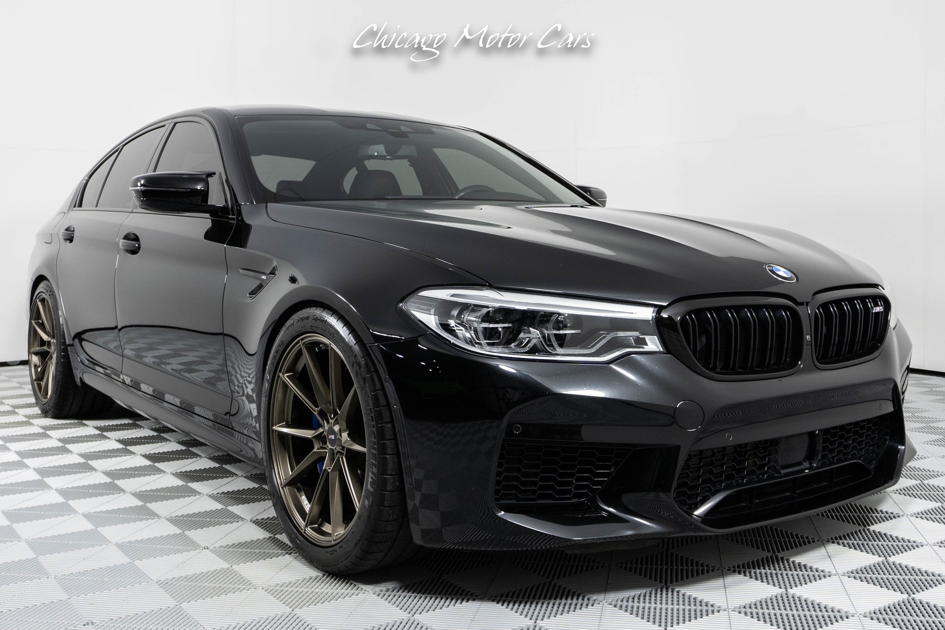 Used-2018-BMW-M5-SAVINI-WHEELS-CUSTOM-EXHAUST-LOADED-WITH-FACTORY-OPTIONS