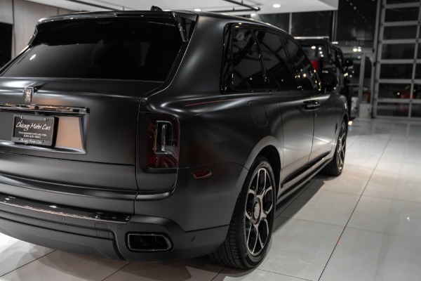 Used-2021-Rolls-Royce-Cullinan-Black-Badge-V12-AWD-Bespoke-Interior-Shooting-Star-Huge-MSRP