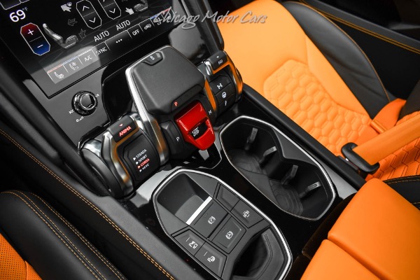 Used-2022-Lamborghini-Urus-SUV-LOADED-Hot-Color-Combo-B-O-3D-Audio-Parking-Assistance-Pkg