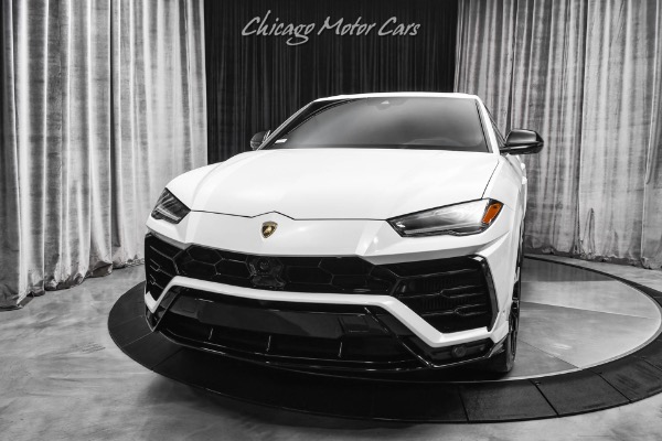 Used 2022 Lamborghini Urus SUV LOADED! Hot Color Combo! B&O 3D Audio! Parking Assistance Pkg! for sale Sold at Chicago Motor Cars in West Chicago IL 60185 2