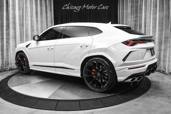 Used 2022 Lamborghini Urus SUV LOADED! Hot Color Combo! B&O 3D Audio! Parking Assistance Pkg! for sale Sold at Chicago Motor Cars in West Chicago IL 60185 3