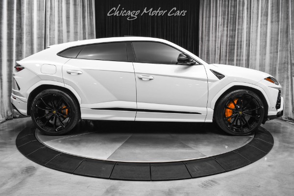 Used-2022-Lamborghini-Urus-SUV-LOADED-Hot-Color-Combo-B-O-3D-Audio-Parking-Assistance-Pkg