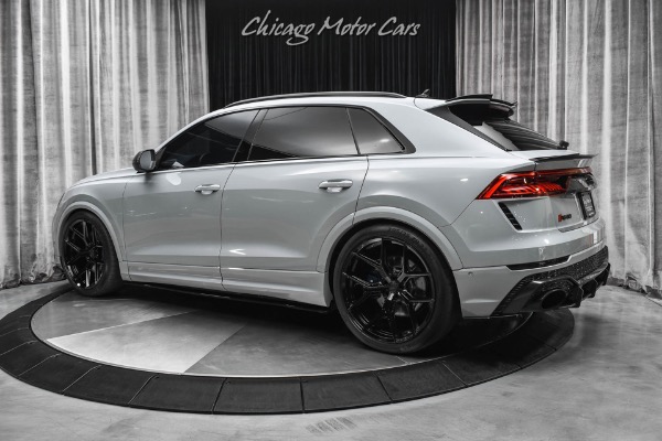 Used 2021 Audi RS Q8 4.0T Quattro SUV Audi Exclusive Interior & Exterior! Tastefully Modified! for sale Sold at Chicago Motor Cars in West Chicago IL 60185 3
