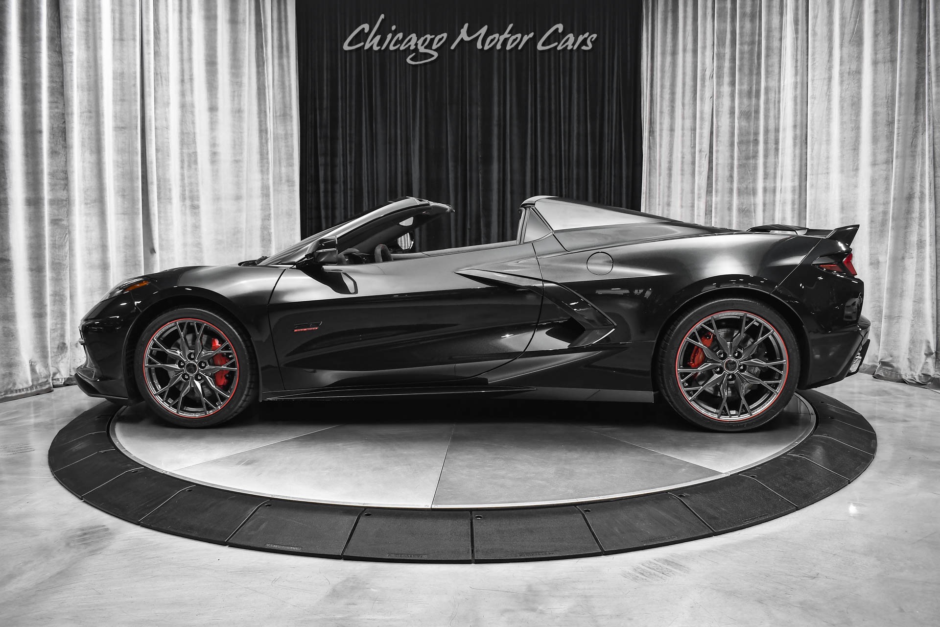 Used-2023-Chevrolet-Corvette-Stingray-3LT-Z51-70th-Anniversary-Convertible-HOT-Color-Combo-Front-Lift