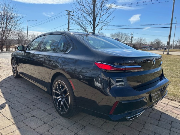 Used 2023 BMW 7 Series 760i xDrive Sedan REAR THEATER! AUTOMATIC DOORS! Only 2K Miles! for sale Sold at Chicago Motor Cars in West Chicago IL 60185 6