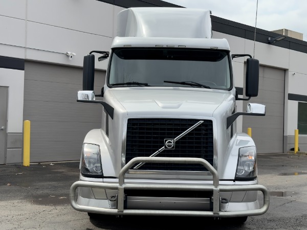 Used 2012 Volvo VNL Sleeper - Volvo D13 Power- Automatic - Raised Roof Sleeper for sale Sold at Chicago Motor Cars in West Chicago IL 60185 4