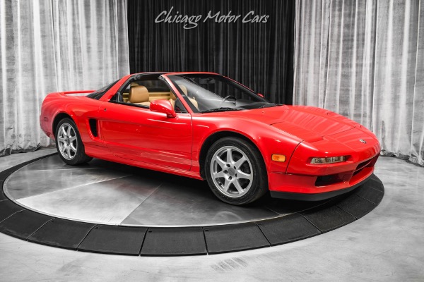 Used 1996 Acura NSX NSX-T 5-Speed Manual! Pristine Shape! Tons of Service Records! for sale Sold at Chicago Motor Cars in West Chicago IL 60185 6