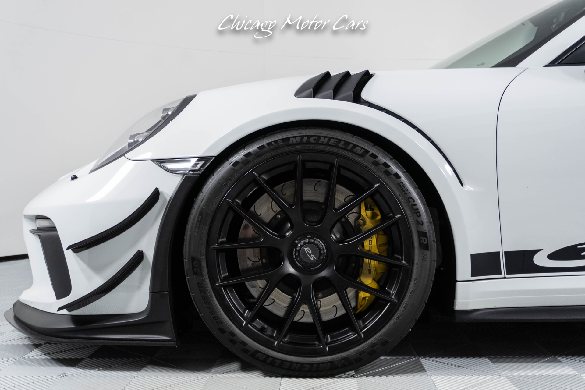 Used-2019-Porsche-911-GT3-RS-TONS-OF-UPGRADES-AND-CARBON-FIBER-FRONT-AXLE-LIFT