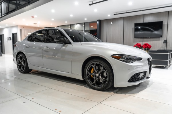 Used 2019 Alfa Romeo Giulia Ti Sport AWD Sedan Performance Package! Sunroof! $58K+ MSRP! for sale Sold at Chicago Motor Cars in West Chicago IL 60185 5