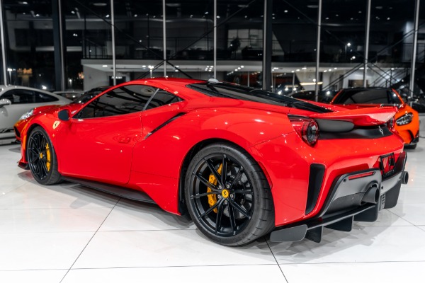 Used 2020 Ferrari 488 Pista Coupe LOW Miles! FULL PPF! Two-Tone Stripe! Carbon Racing Seats! for sale Sold at Chicago Motor Cars in West Chicago IL 60185 3