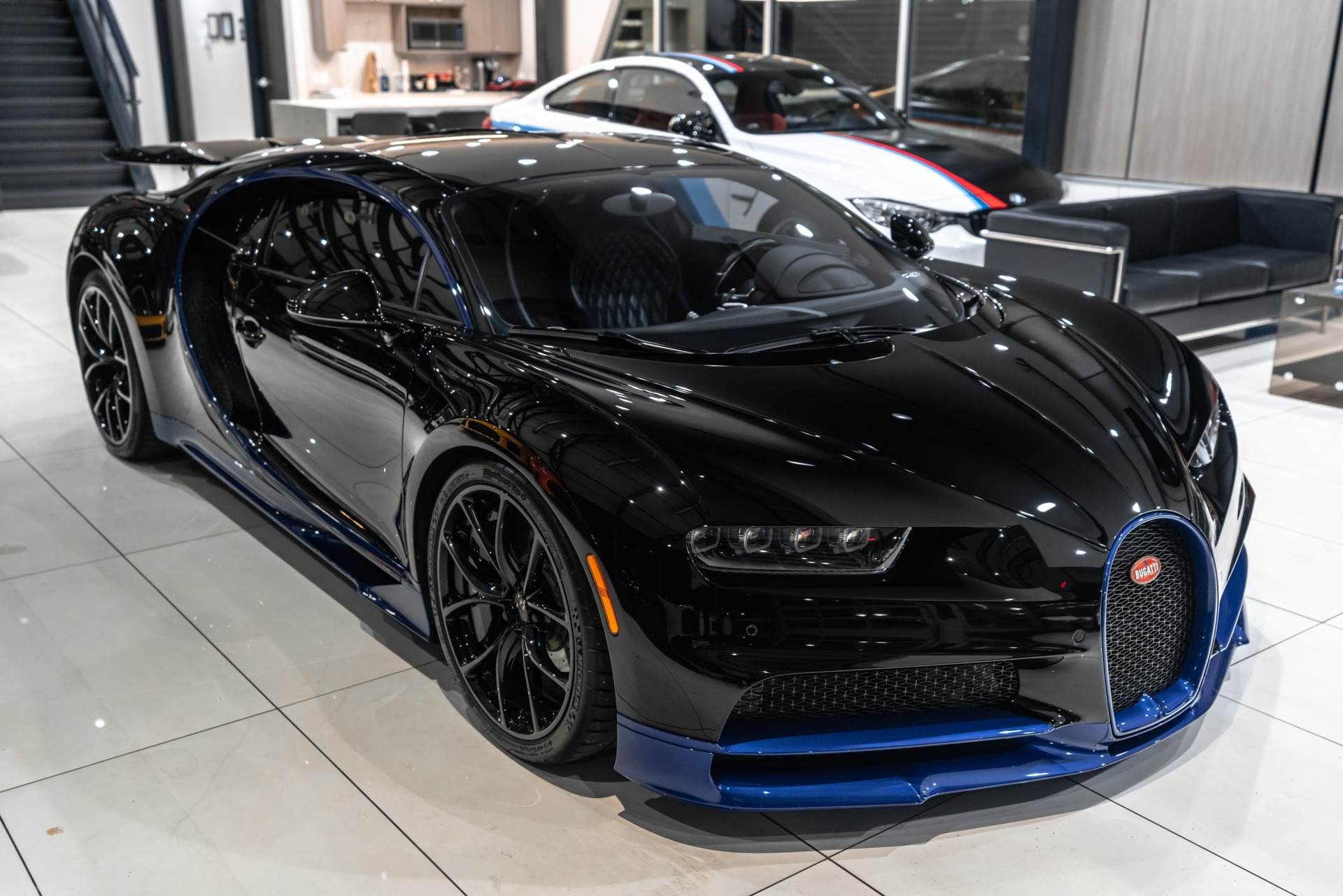 Used-2019-Bugatti-Chiron-AWD-80L-W16-Quad-Turbo-1500HP-Full-PPF-Just-Serviced-1-of-1-Spec