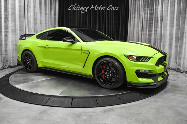 Used 2020 Ford Mustang Shelby GT350R Coupe RARE Grabber Lime! Technology Pkg! 902A Group! for sale Sold at Chicago Motor Cars in West Chicago IL 60185 6