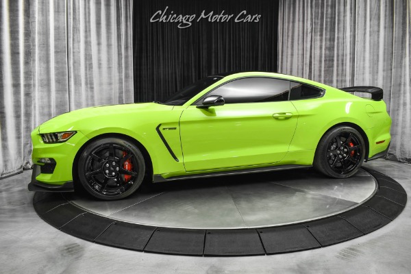 Used 2020 Ford Mustang Shelby GT350R Coupe RARE Grabber Lime! Technology Pkg! 902A Group! for sale Sold at Chicago Motor Cars in West Chicago IL 60185 1