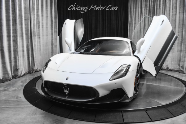 Used 2022 Maserati MC20 Coupe Beautiful Color Combo! Only 188 Miles! Well Optioned! for sale Sold at Chicago Motor Cars in West Chicago IL 60185 2