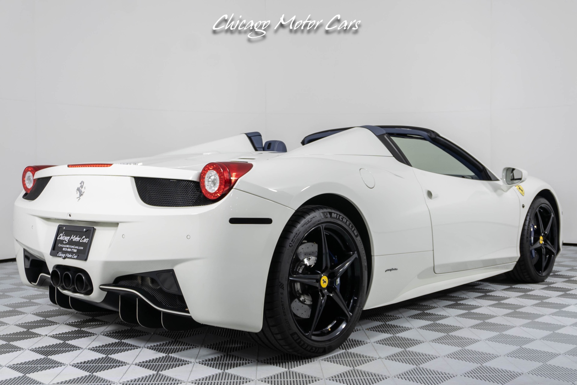 Used-2015-Ferrari-458-Spider-Convertible-1of1-Spec-Full-Carbon-Fiber-Interior-Blue-Seats