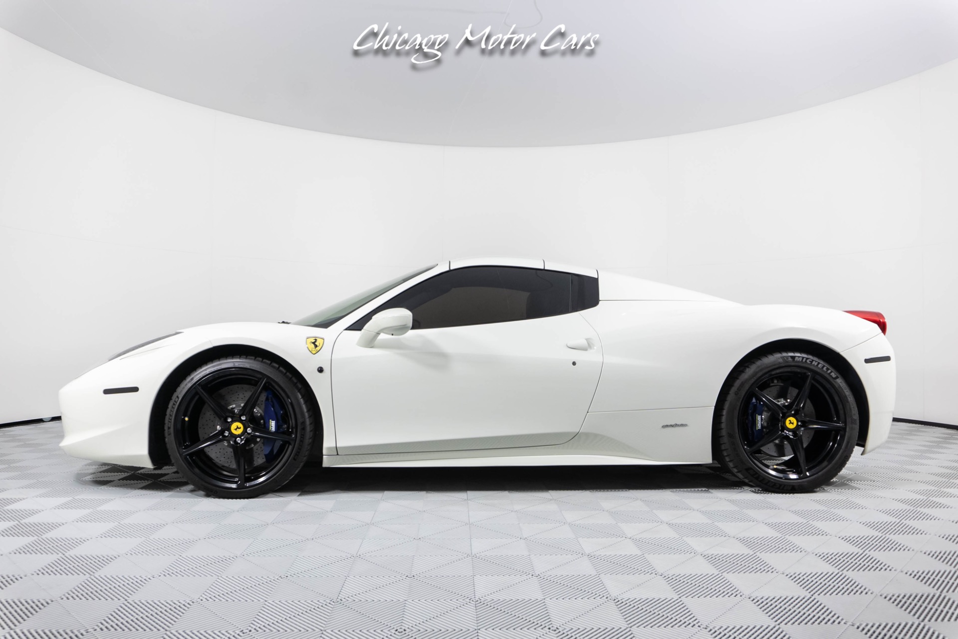 Used-2015-Ferrari-458-Spider-Convertible-1of1-Spec-Full-Carbon-Fiber-Interior-Blue-Seats