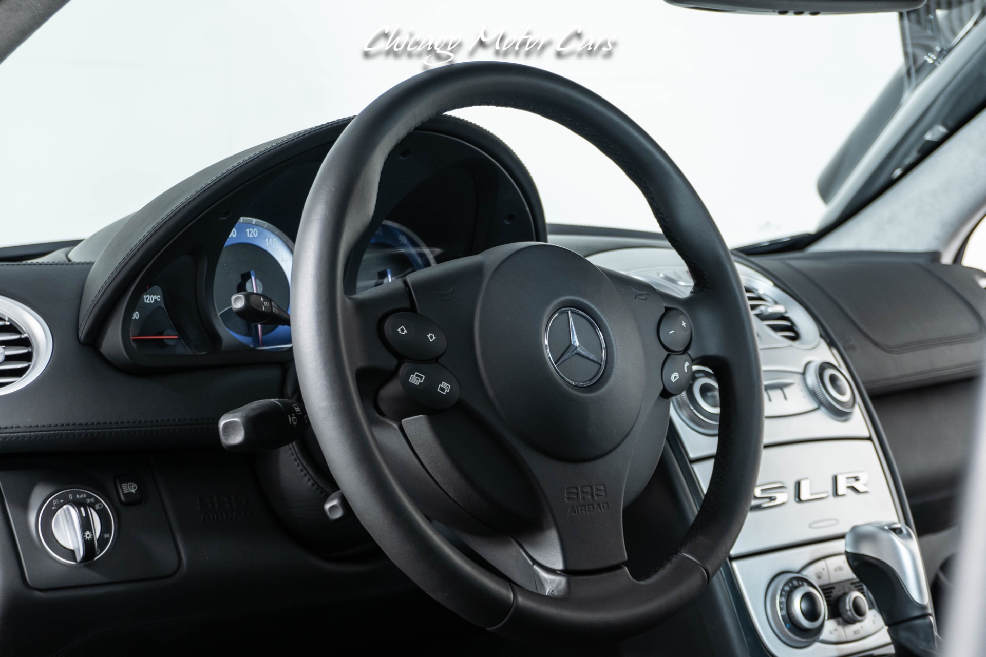 Used-2006-Mercedes-Benz-SLR-McLaren-SUPER-RARE-PRISTINE-1-OWNER-GULLWING-DOORS-ONLY-2K-MILES