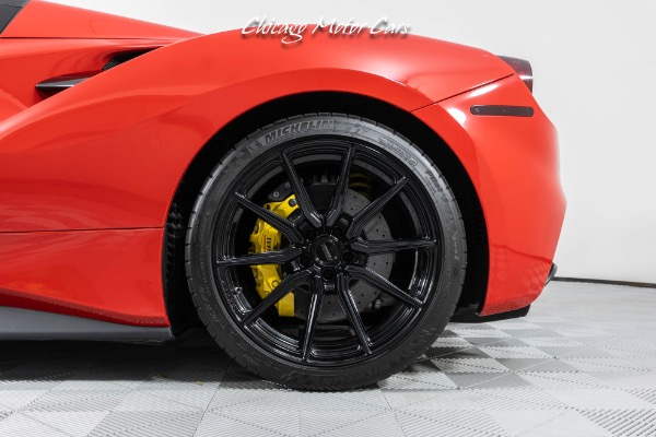 Used 2017 Ferrari 488 Spider APPLE CAR PLAY! ELECTRIC SEATS! SUSPENSION LIFTER! HOMELINK! LOADED!! for sale Sold at Chicago Motor Cars in West Chicago IL 60185 4
