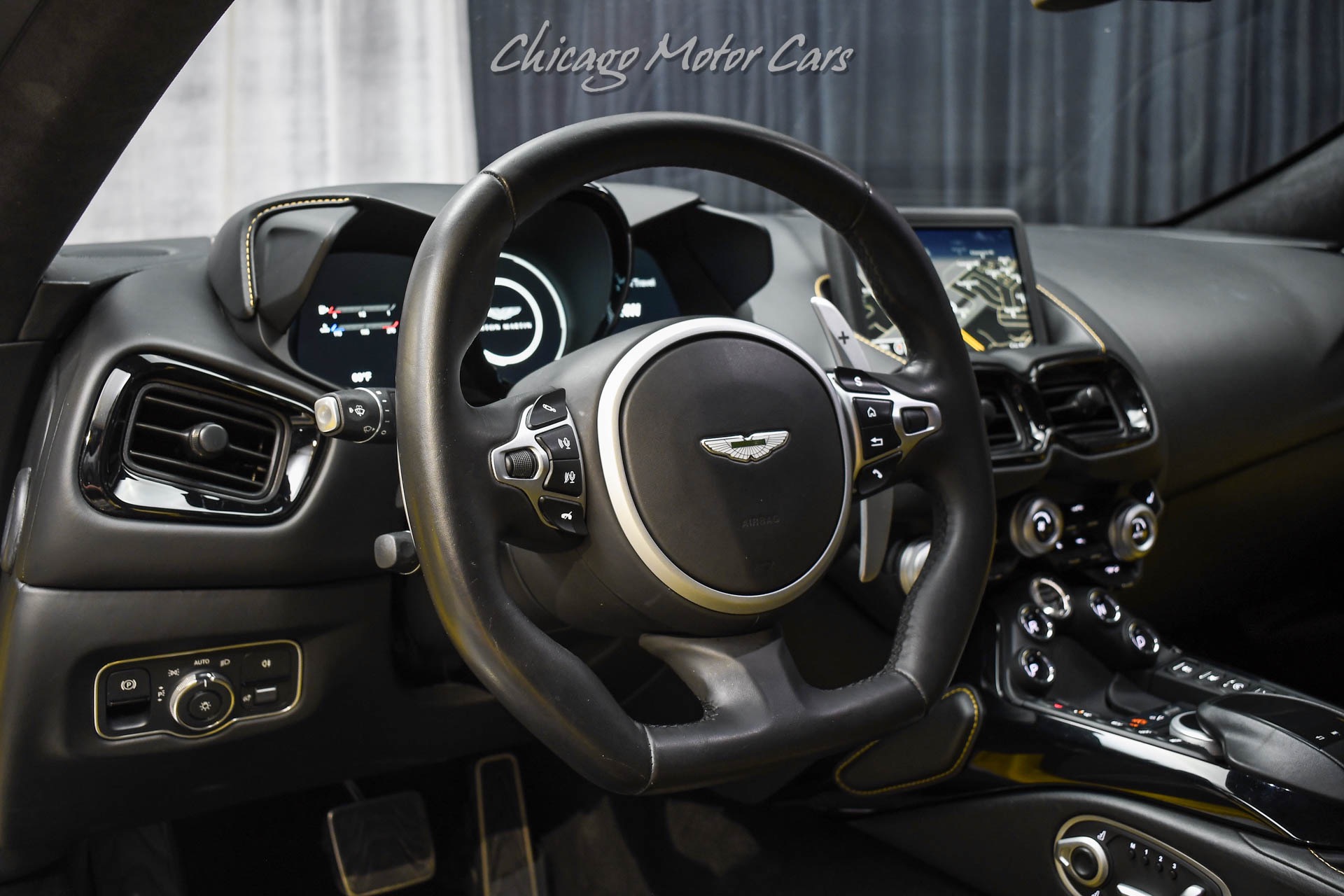 Used-2020-Aston-Martin-Vantage-Hot-Color-Combo-Tech-and-Comfort-Collection-Exterior-Black-Collection