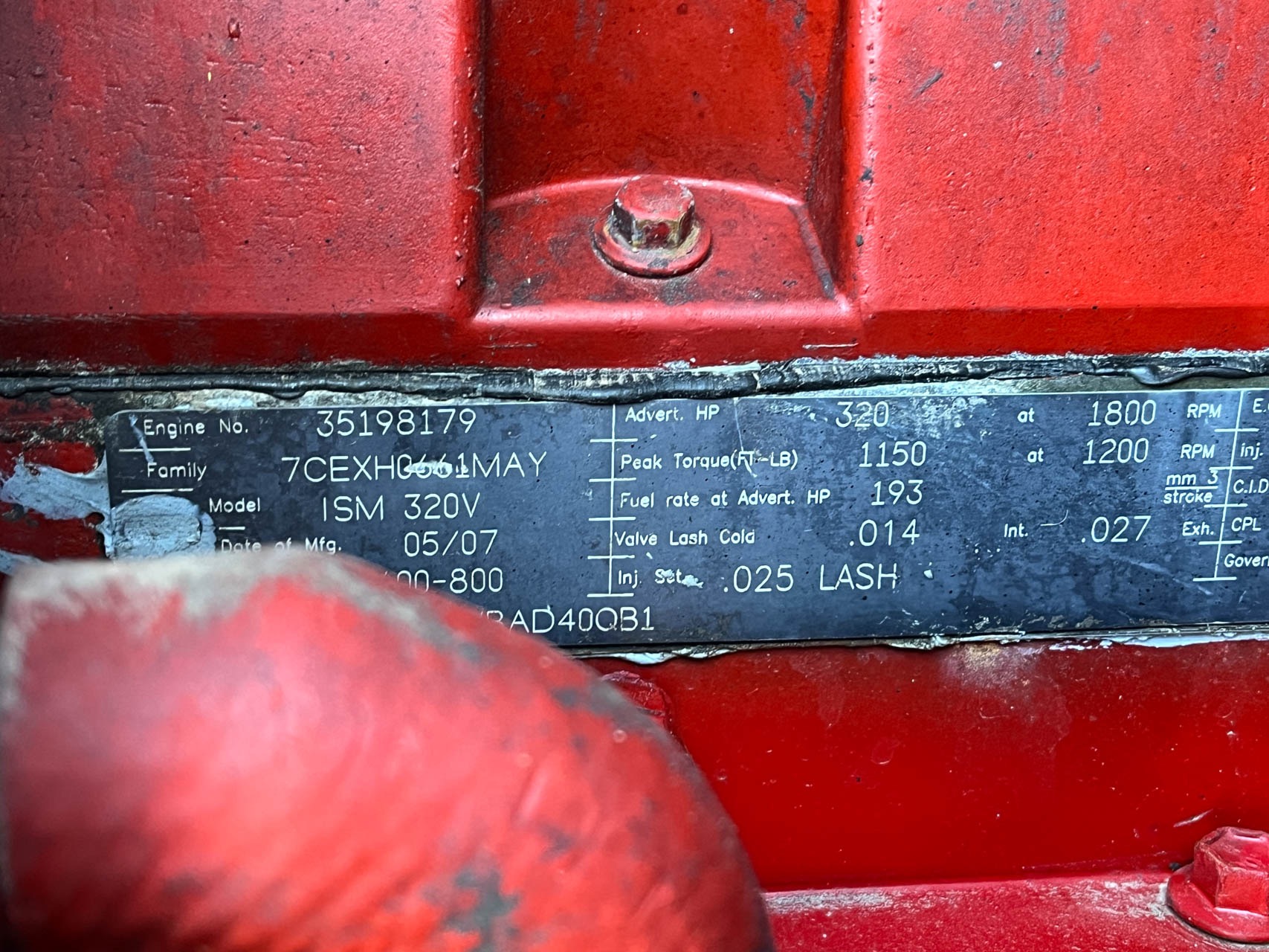 2010 PETERBILT 384 - Image 10