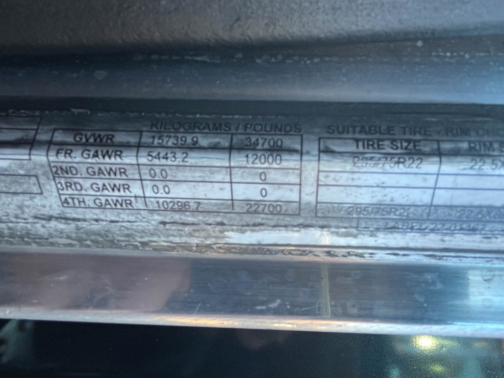 2010 PETERBILT 384 - Image 17