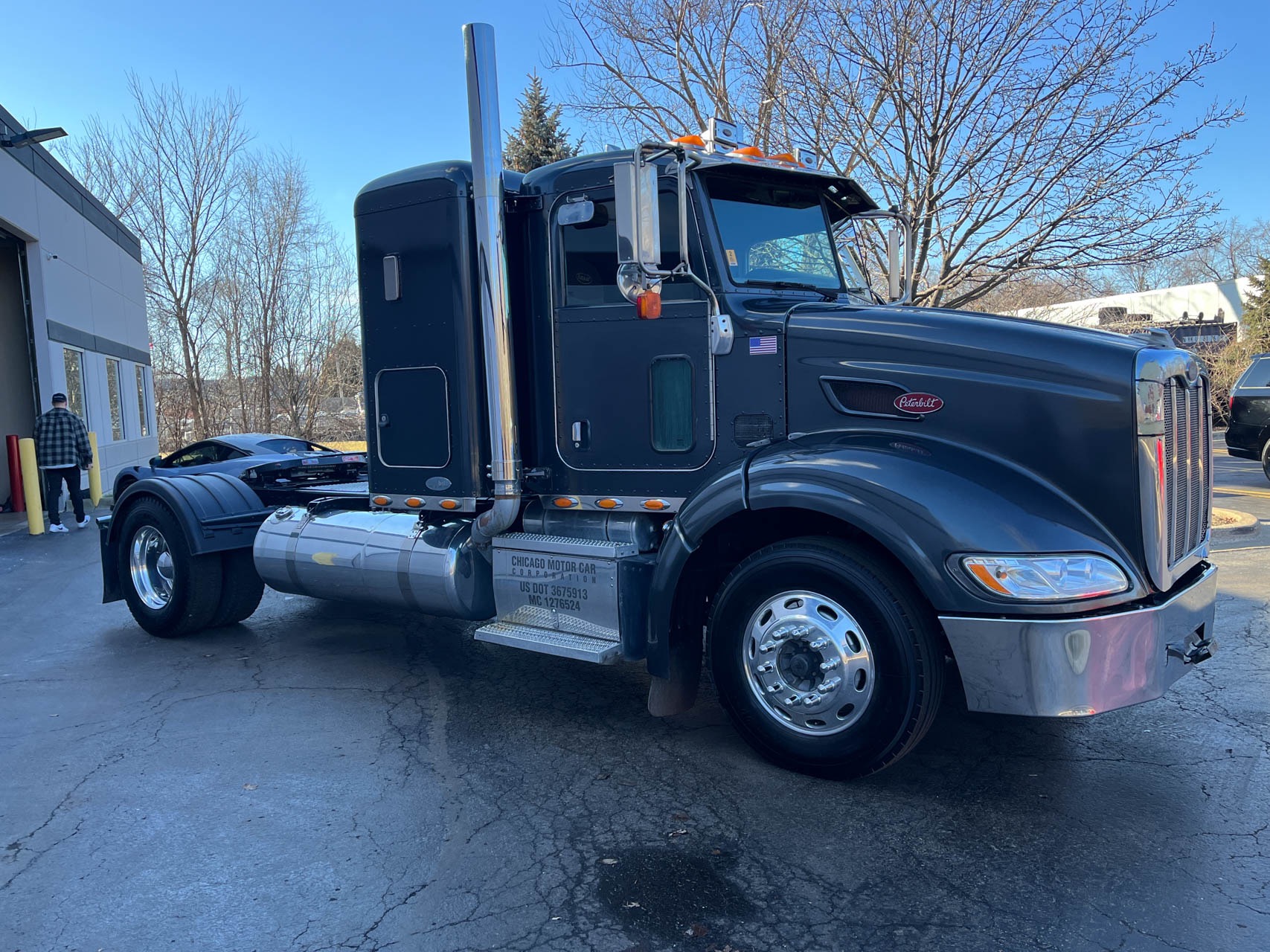 2010 PETERBILT 384 - Image 3