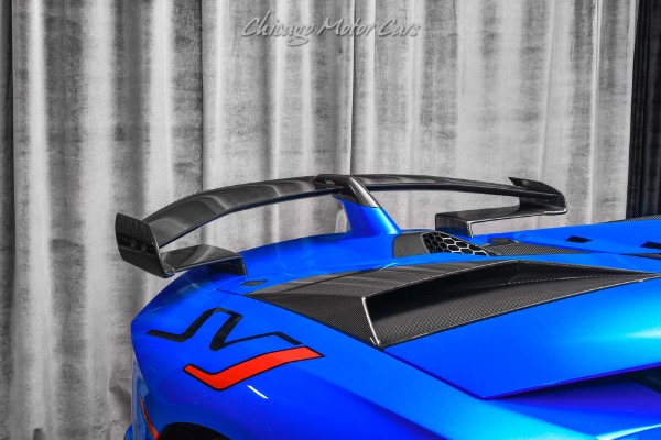 Used-2021-Lamborghini-Aventador-LP770-4-SVJ-Roadster-ONLY-1K-Miles-RARE-Color-Combo-TONS-of-Carbon