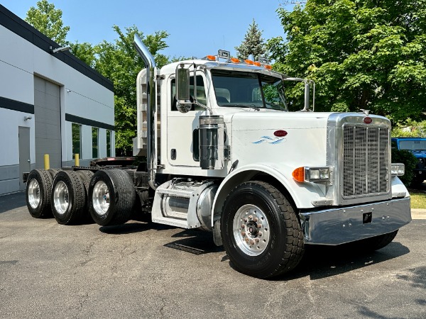 Used 2005 Peterbilt 379 Tri-Axle Day Cab - Cat C15 Power - Two Line Wet Kit - PTO for sale Sold at Chicago Motor Cars in West Chicago IL 60185 3