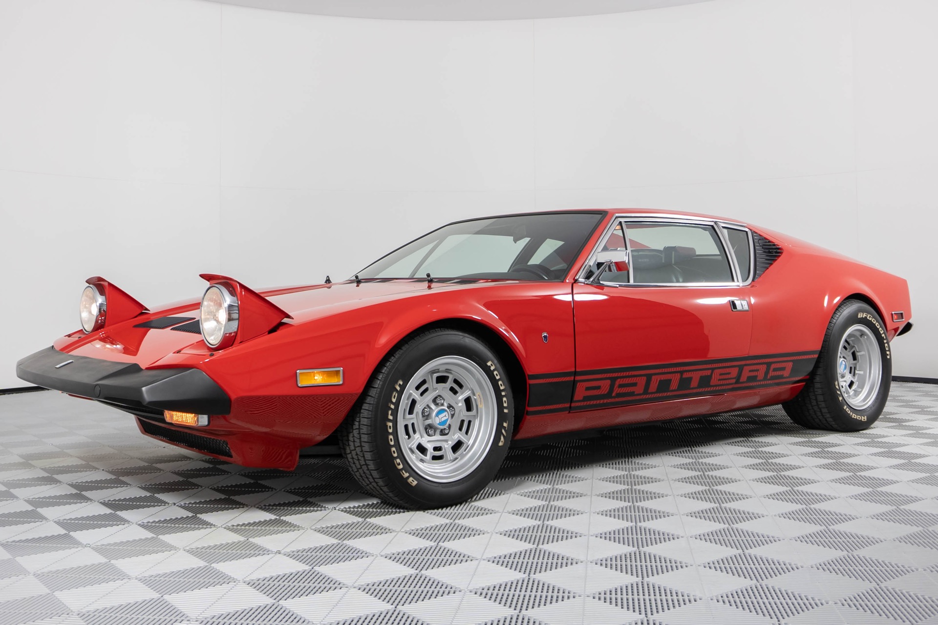 Used-1973-DeTomaso-Pantera-Very-Rare-408ci-Windsor-V8-Anna-Dual-Exhaust-5-Speed-Manual