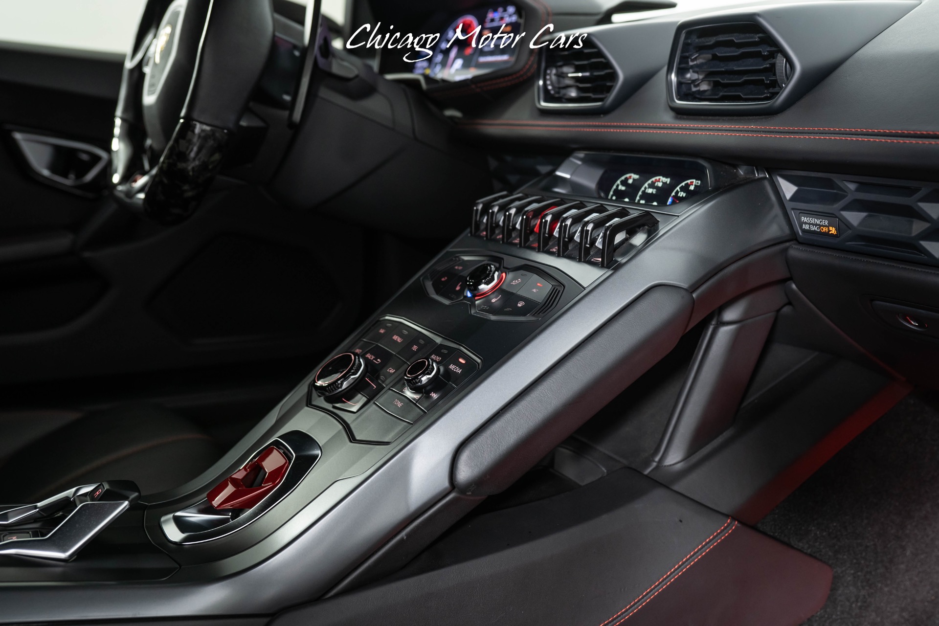 Used-2015-Lamborghini-Huracan-FORGED-CARBON-ENGINE-BAY-LIFT-SYSTEM-CONTRAST-STITCHING-LOADED