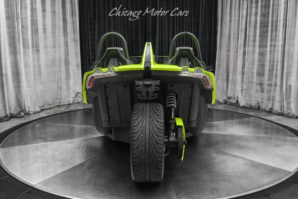 Used 2023 Polaris Slingshot SL AutoDrive Roadster-ONLY 24 MILES!-Neon Lime-Rockford Fosgate Audio for sale Sold at Chicago Motor Cars in West Chicago IL 60185 4