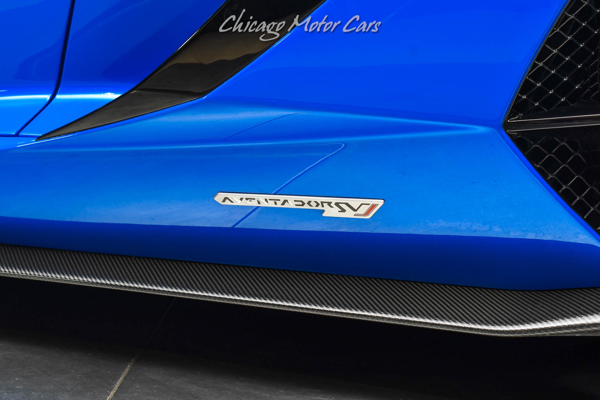 Used-2021-Lamborghini-Aventador-LP770-4-SVJ-Roadster-RARE-Blu-Nila-Paint-Electric-Heated-Seats