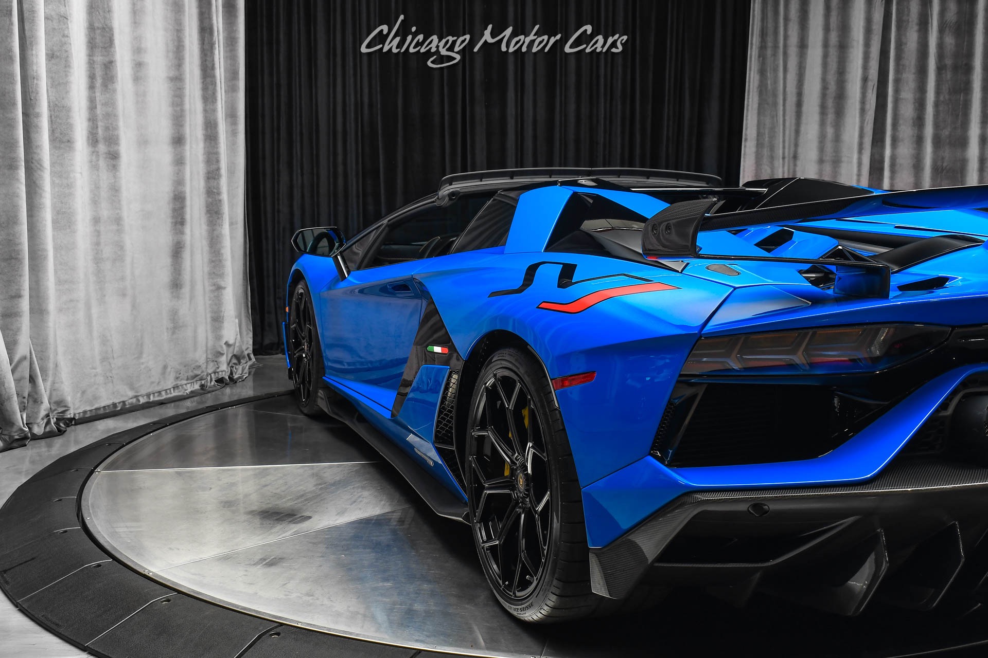 Used-2021-Lamborghini-Aventador-LP770-4-SVJ-Roadster-RARE-Blu-Nila-Paint-Electric-Heated-Seats