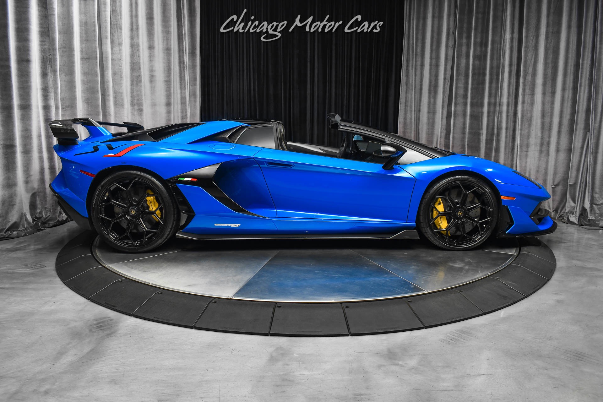 Used-2021-Lamborghini-Aventador-LP770-4-SVJ-Roadster-RARE-Blu-Nila-Paint-Electric-Heated-Seats