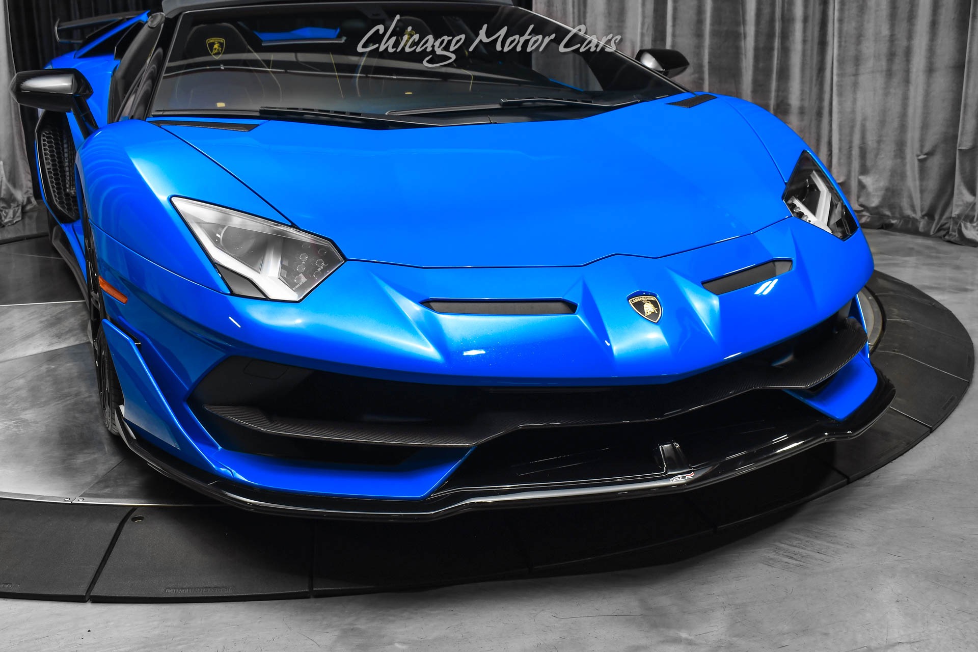 Used-2021-Lamborghini-Aventador-LP770-4-SVJ-Roadster-RARE-Blu-Nila-Paint-Electric-Heated-Seats