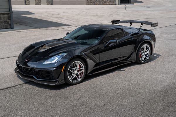 Used 2019 Chevrolet Corvette ZR1 3ZR coupe-loaded-ZTK TRACK PACK-ONLY 376 ORIGINAL MILES! for sale Sold at Chicago Motor Cars in West Chicago IL 60185 2