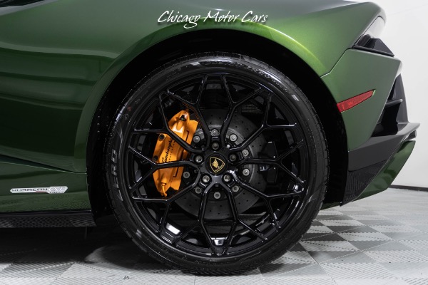 Used 2023 Lamborghini Huracan EVO!! ONLY 70 MILES!! AD PERSONAM! SPORT SEATS!! VERDE ERMES!! for sale Sold at Chicago Motor Cars in West Chicago IL 60185 4