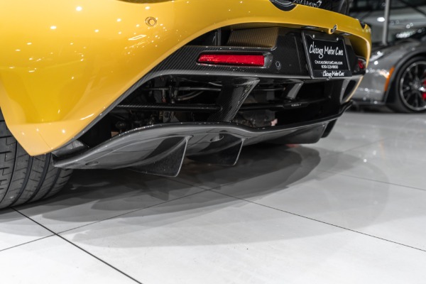 Used-2019-McLaren-720S-Spider-Luxury-Exterior-Carbon-Fiber-Pkg-Electrochomic-Roof-Just-Serviced