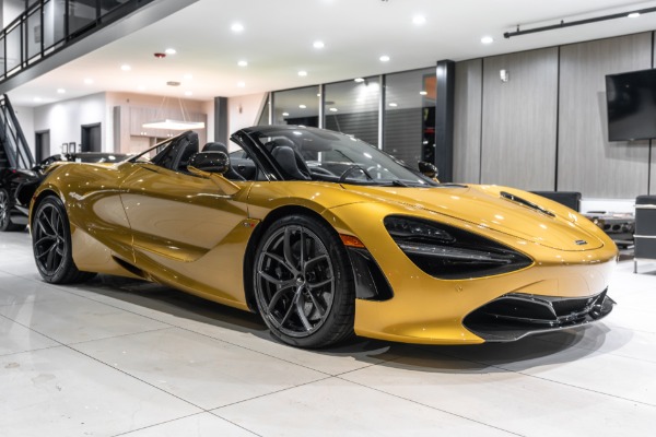 Used 2019 McLaren 720S Spider Luxury Exterior Carbon Fiber Pkg! Electrochomic Roof! Just Serviced! for sale Sold at Chicago Motor Cars in West Chicago IL 60185 6