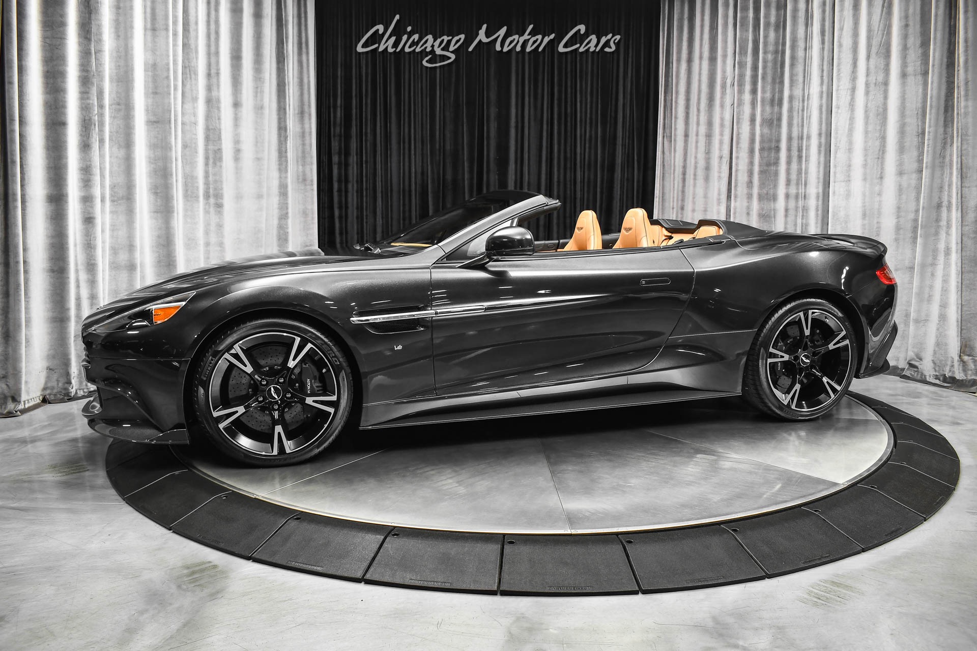 Used 2018 Aston Martin Vanquish S Orignal MSRP $345,604+ Only 1300 Miles! Annual Service Just Completed! for sale Sold at Chicago Motor Cars in West Chicago IL 60185 1