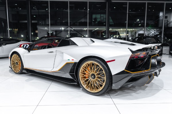 Used 2022 Lamborghini Aventador LP780-4 Ultimae Roadster Balloon White! Insane Spec Carbon Fiber 248 Miles! for sale Sold at Chicago Motor Cars in West Chicago IL 60185 3