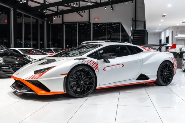 Used 2022 Lamborghini Huracan LP640-2 STO Matte White Color Combo! Vehicle Lift System! LOADED! for sale Sold at Chicago Motor Cars in West Chicago IL 60185 2