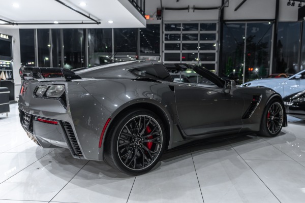 Used 2015 Chevrolet Corvette Z06 3LZ Coupe Z07 Perf. Pkg! 7-Speed Manual! 1 Owner Car! ONLY 4K Miles! for sale Sold at Chicago Motor Cars in West Chicago IL 60185 5